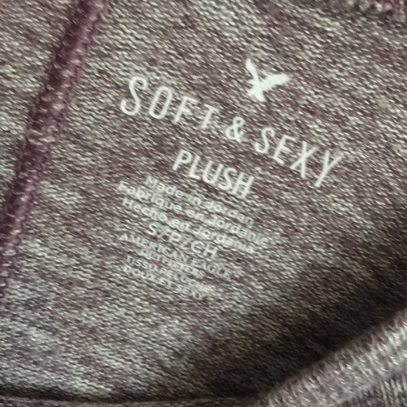 American eagle sweater - Picture 2 of 2